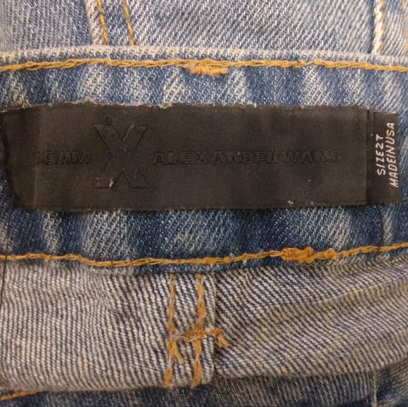 alexander wang medium wash faded distressed raw hem shorty shorts womens 27 - Picture 4 of 5
